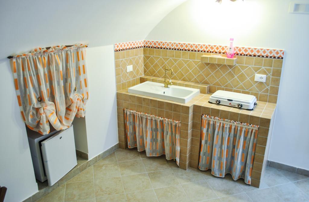 B&B Luiro Castellaneta Szoba fotó
